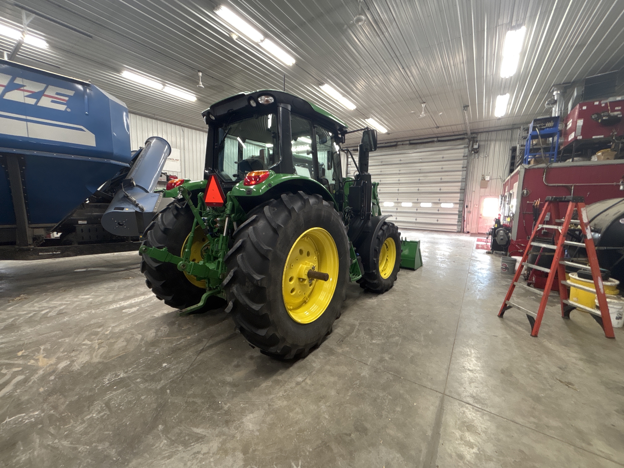 Used 2020 John Deere 6120M Utility Tractors at Koenig Equipment in Urbana, OH - PhotoXL7