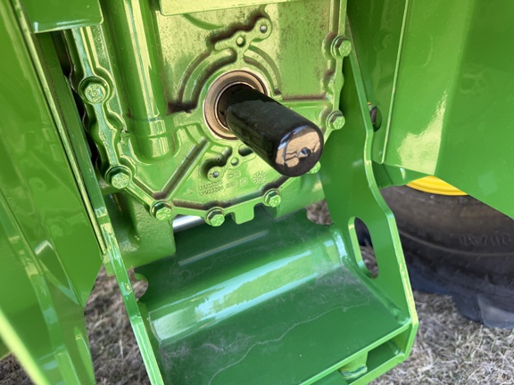 2025 John Deere 4044M - Photo23