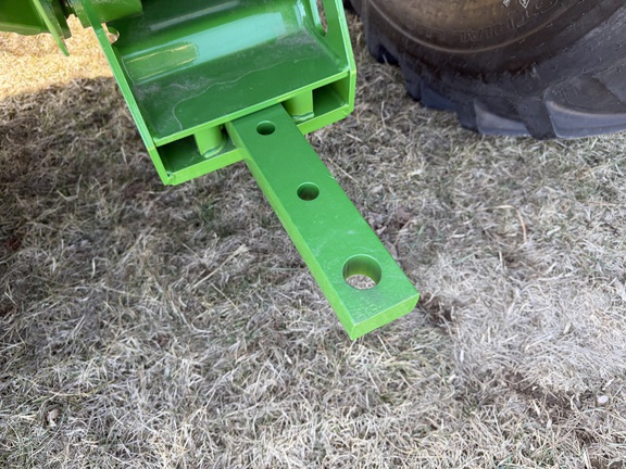 2025 John Deere 4044M - Photo24