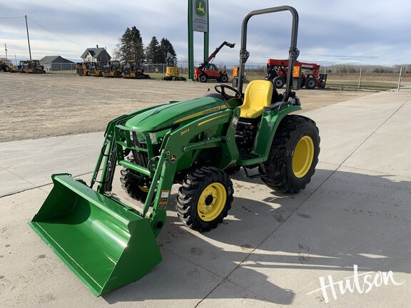 Photo of 2025 John Deere 3032E