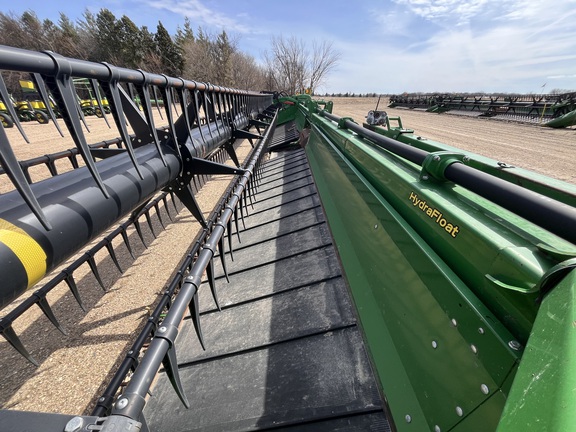 2019 John Deere 735D - Photo9