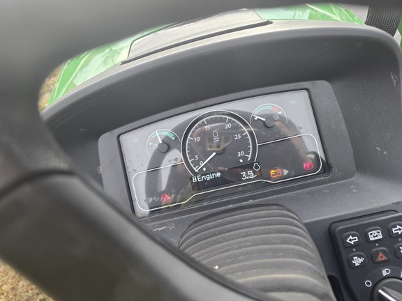 2024 John Deere 3033R