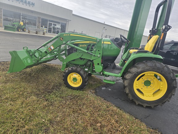 2024 John Deere 3033R
