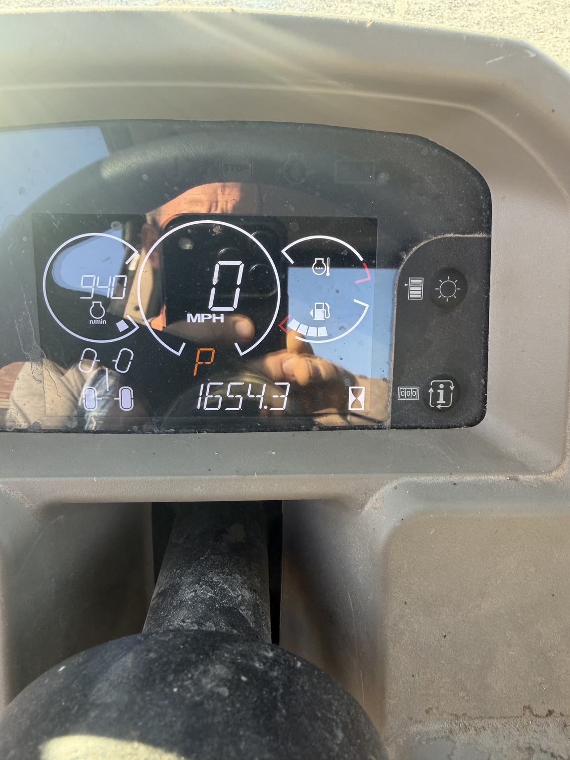  2022 John Deere XUV 835R at Heritage Tractor in Rogersville, MO
