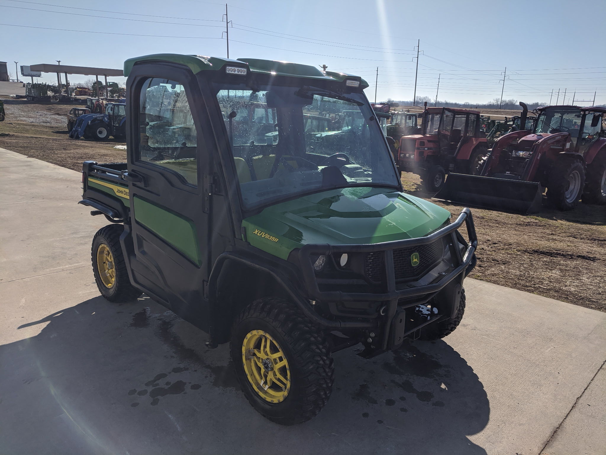  2022 John Deere XUV 835R at Heritage Tractor in Rogersville, MO