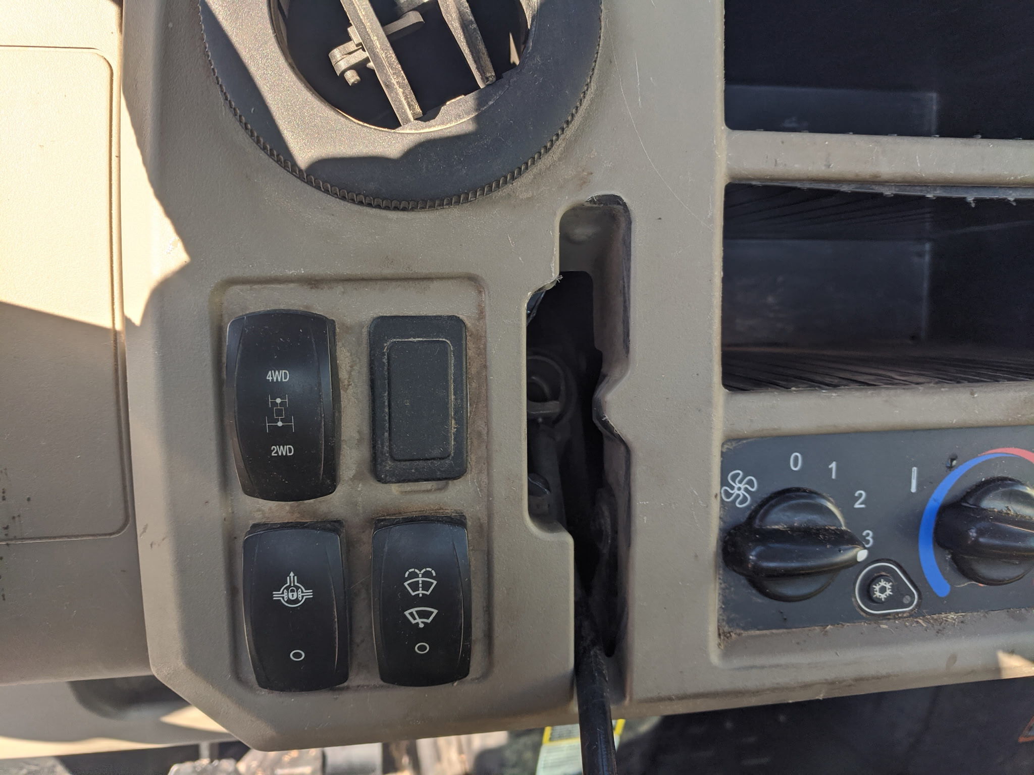  2022 John Deere XUV 835R at Heritage Tractor in Rogersville, MO