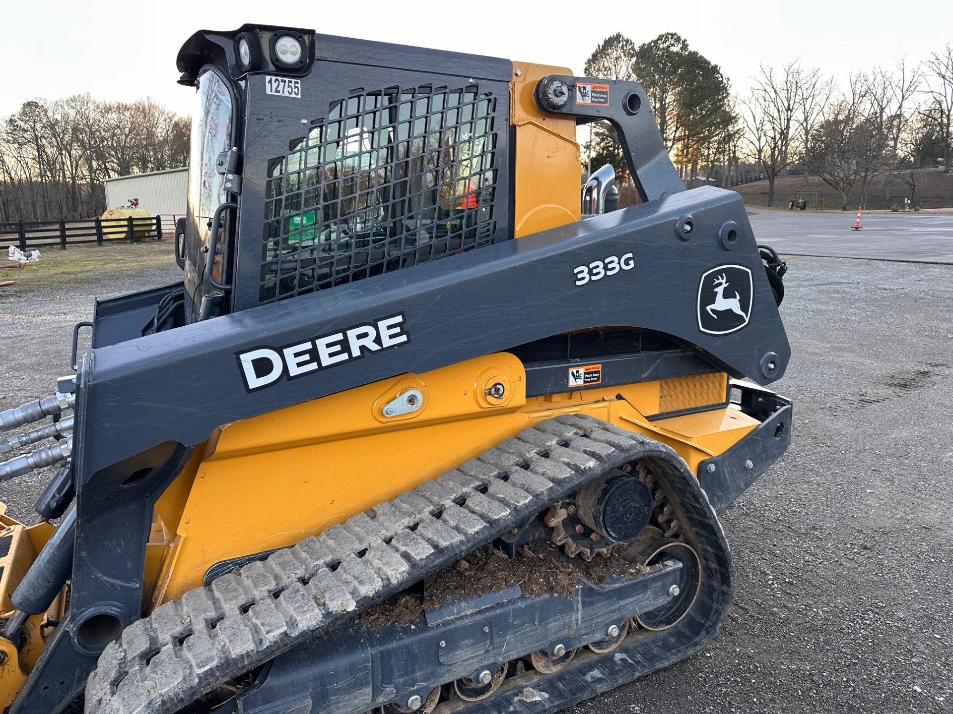 2022 John Deere 333G Image 2