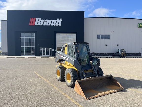2019 John Deere 330G