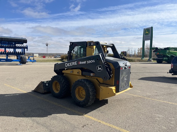 2019 John Deere 330G