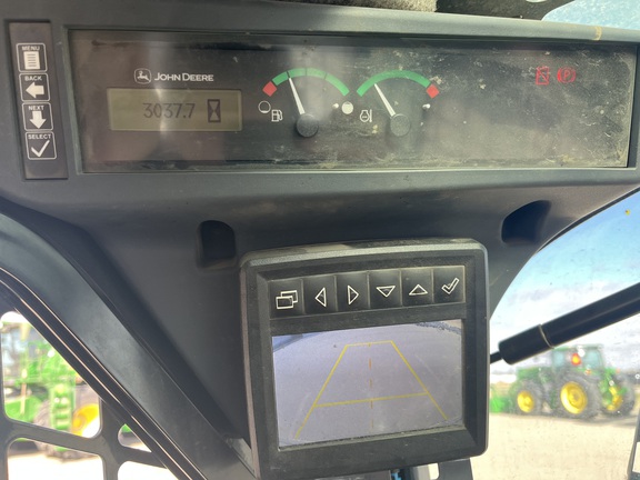 2019 John Deere 330G