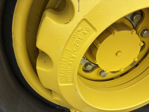2024 John Deere 9RT 590 - Photo11