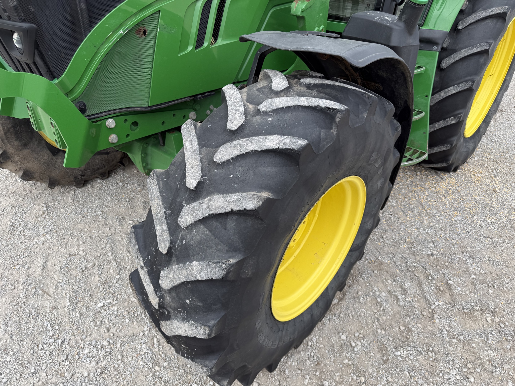  2020 John Deere 6130M at Heritage Tractor in Pontiac, IL