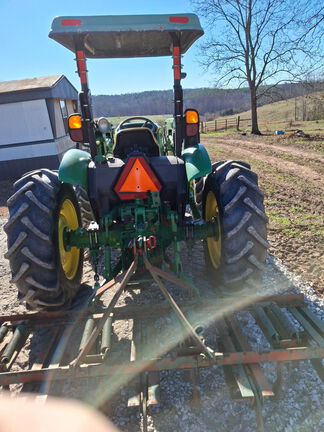 2016 John Deere 5055E