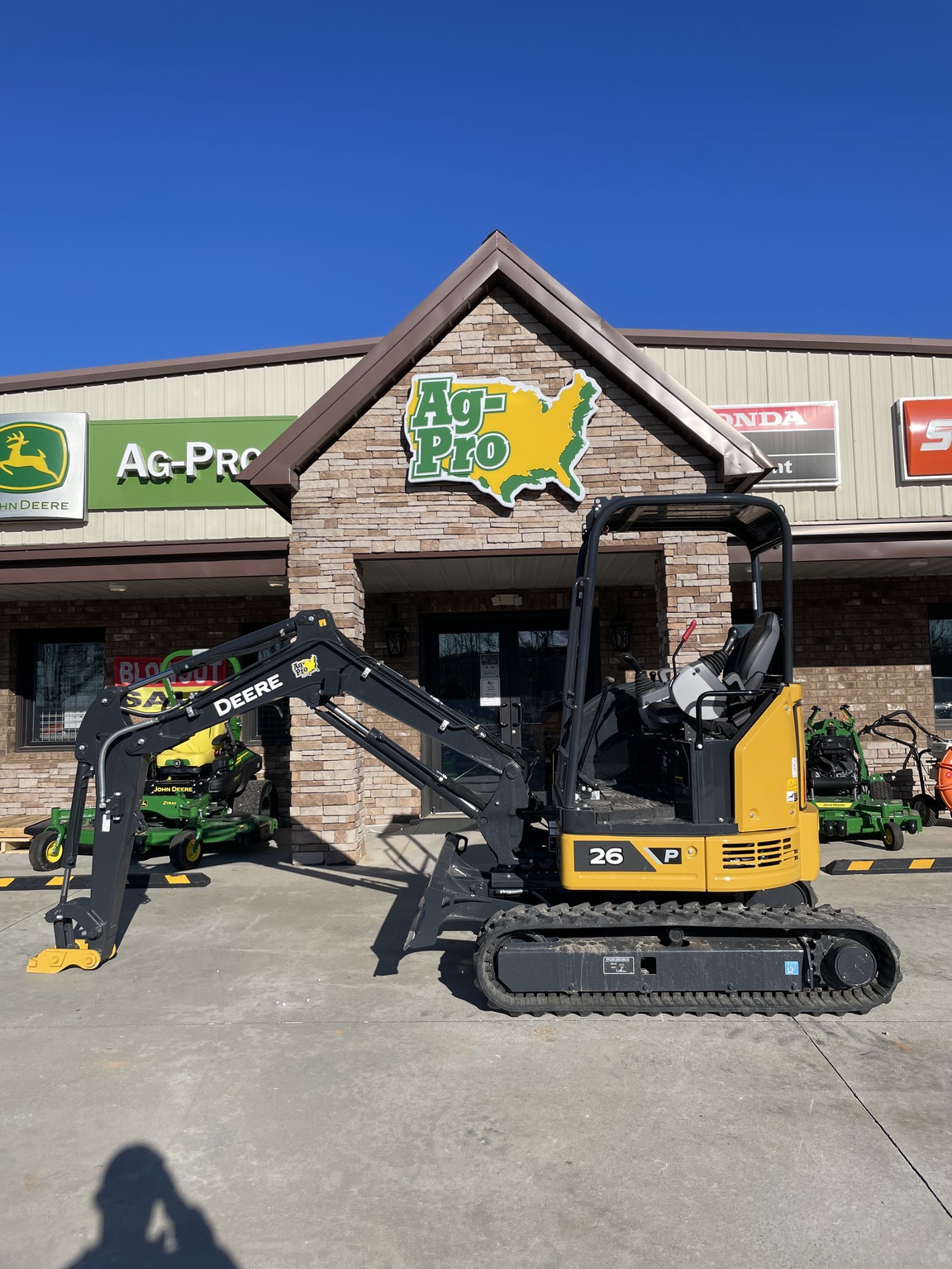 2025 John Deere 26 P Image 1