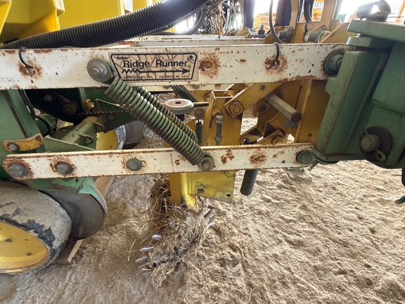 1993 John Deere 7300