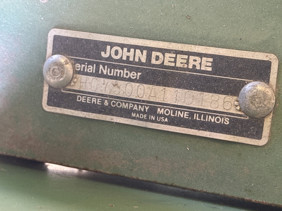 1993 John Deere 7300