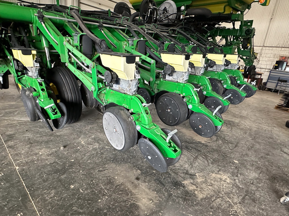 2015 John-Deere 1795