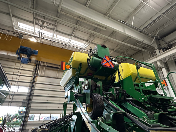 2015 John-Deere 1795