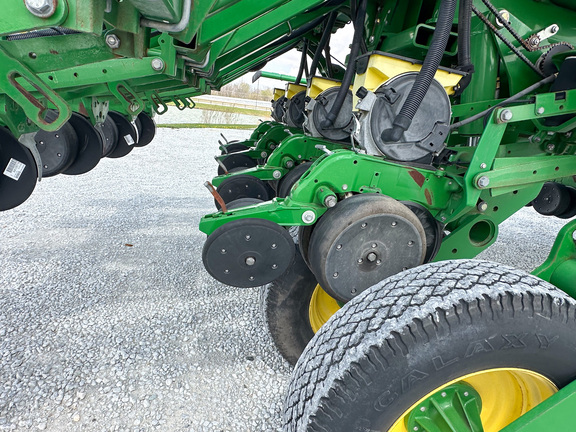 2015 John-Deere 1795