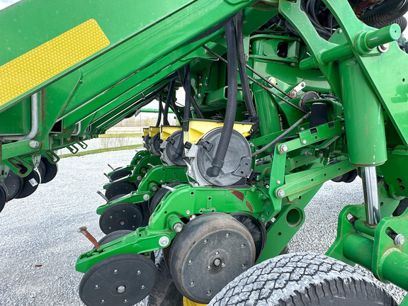 2015 John-Deere 1795