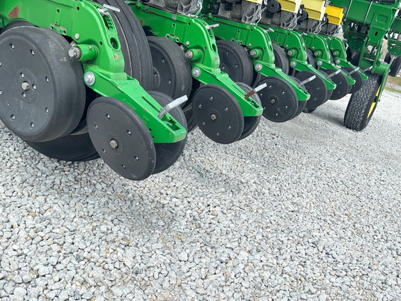 2015 John-Deere 1795
