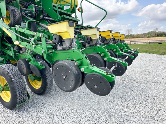2015 John-Deere 1795