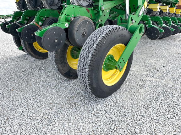 2015 John-Deere 1795