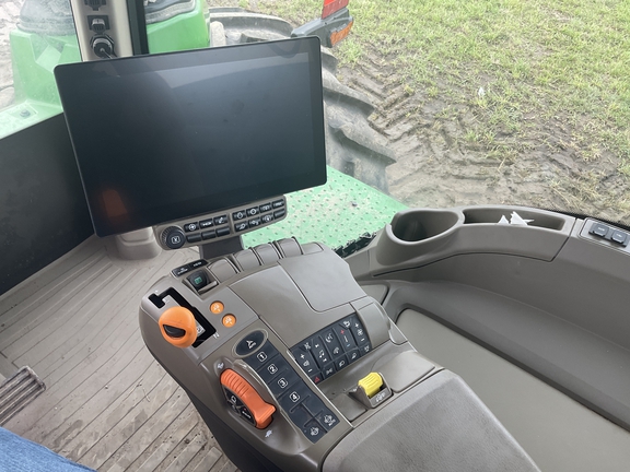 2025 John Deere 9R 640 - Photo11