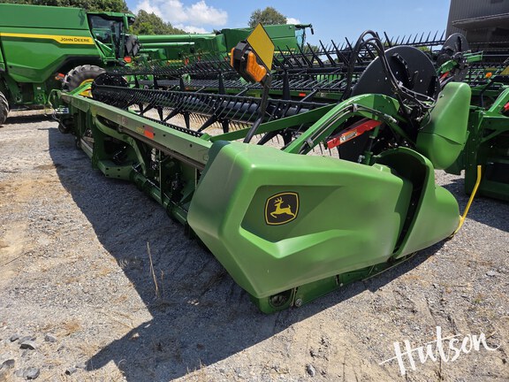Photo of 2024 John Deere RD35F