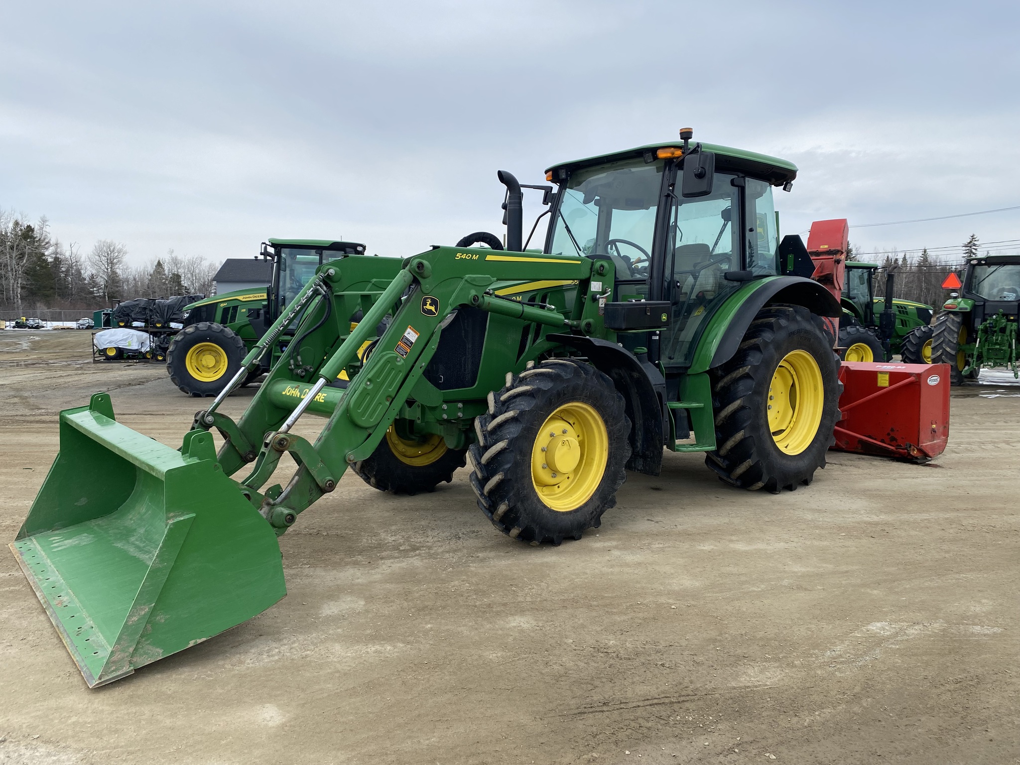 2022 John Deere 5090M Image 1