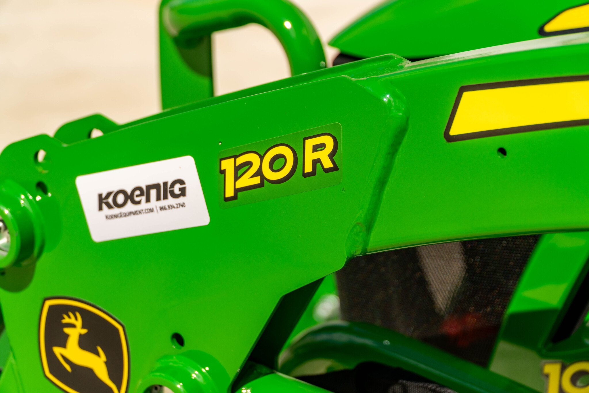 New In-Stock 2025 John Deere 1025R Compact Utility Tractors at Koenig Equipment in Tipp City, OH - PhotoXL6