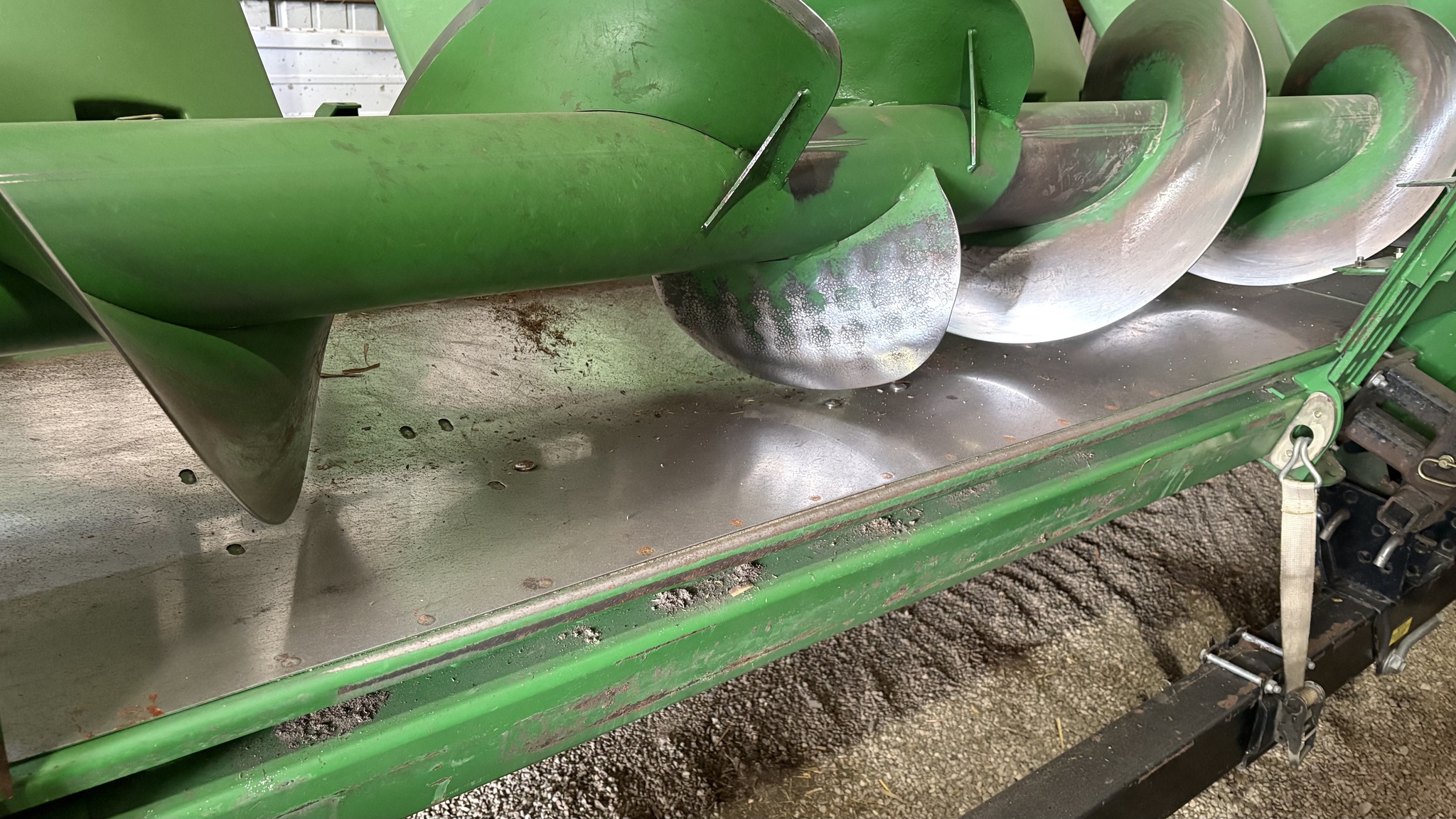 2009 John Deere 608C Image 3