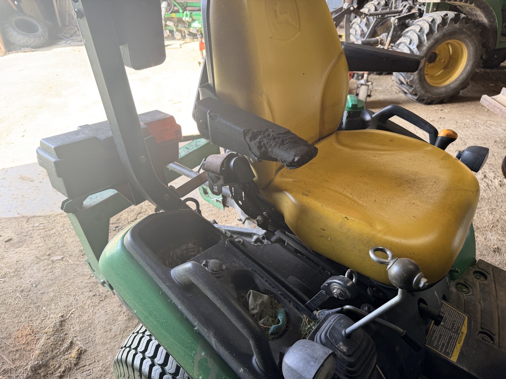  2018 John Deere 1025R at Heritage Tractor in Brimfield, IL