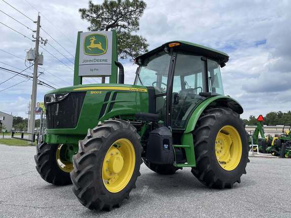 2026 John Deere 5100E
