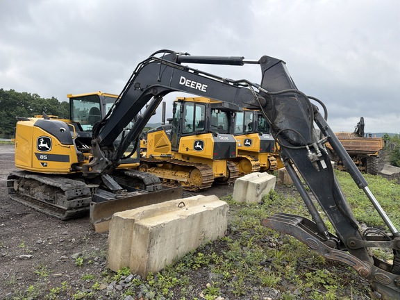 2025 John Deere 85 P-Tier