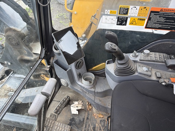 2025 John Deere 85 P-Tier