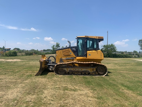 2020 John Deere 750L