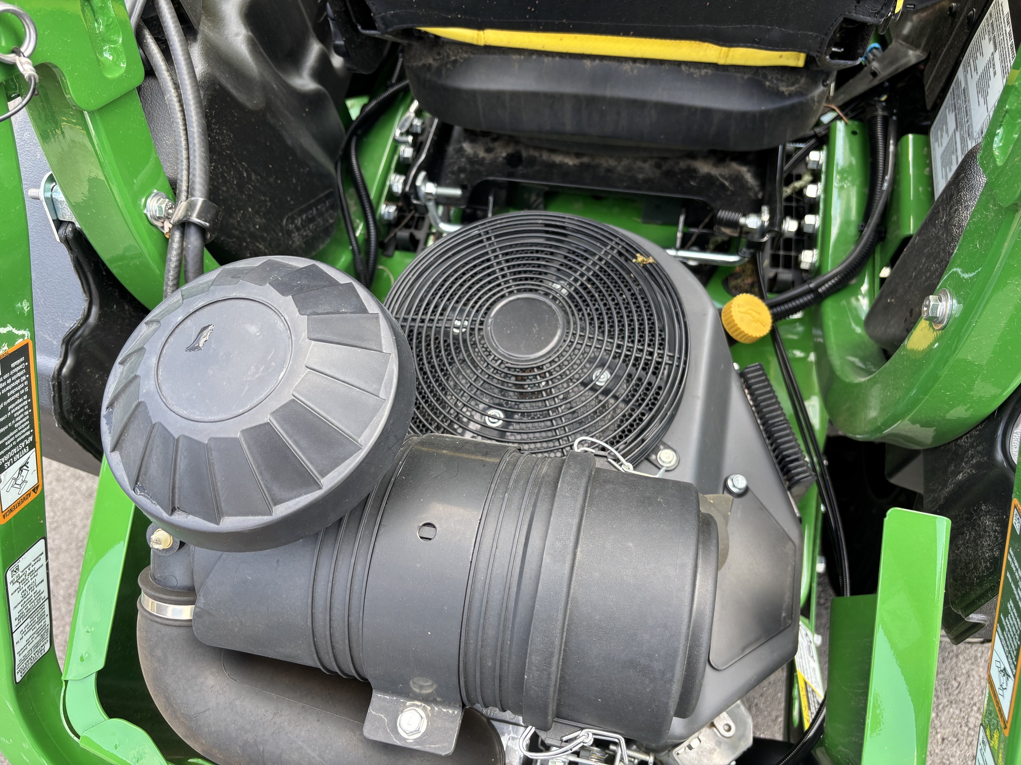 Used 2022 John Deere Z930R Zero Turn Mowers at Koenig Equipment in Urbana, OH - PhotoXL8