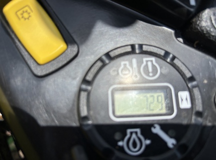 Used 2022 John Deere Z930R Zero Turn Mowers at Koenig Equipment in Urbana, OH - Photo19