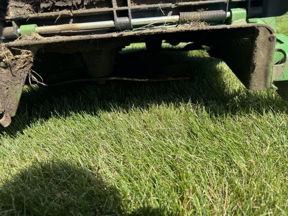 Used 2022 John Deere Z930R Zero Turn Mowers at Koenig Equipment in Greensburg, IN - Photo9