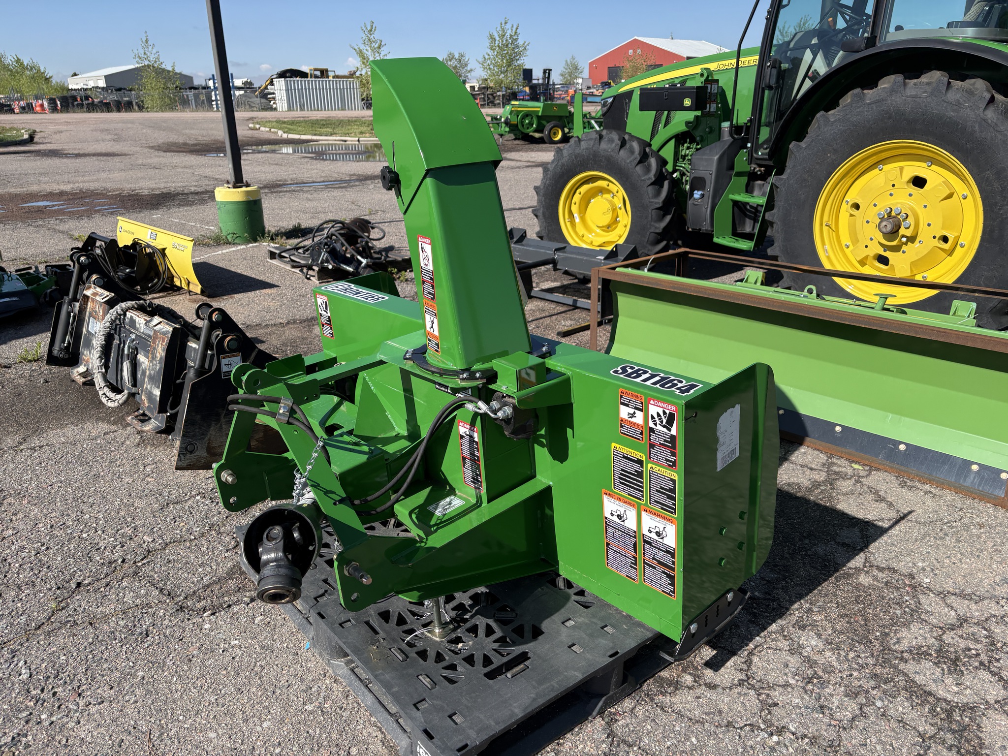 2018 Frontier SB1164 Image 4
