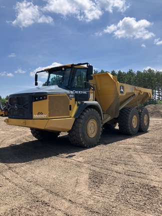 2023 John Deere 410 P