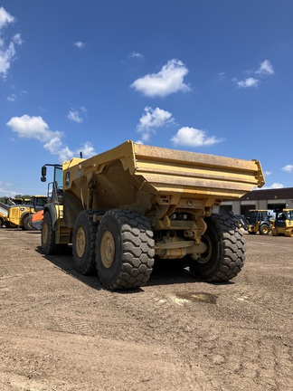 2023 John Deere 410 P