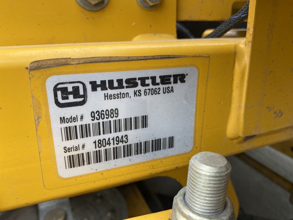 2018 Hustler Super Z - Photo2