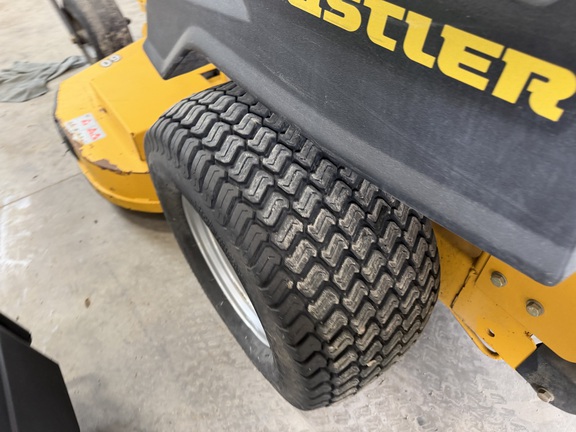 2018 Hustler Super Z - Photo14