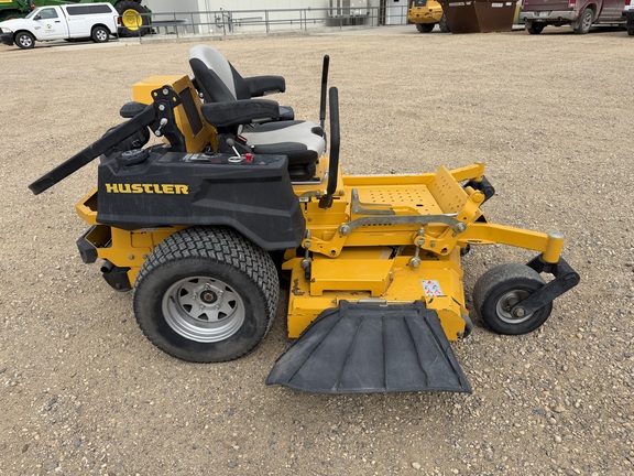 2018 Hustler Super Z - Photo2