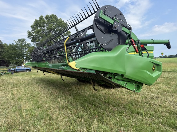 Photo of 2024 John Deere RD40F