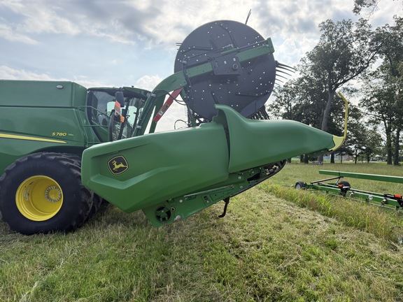Photo of 2024 John Deere RD40F