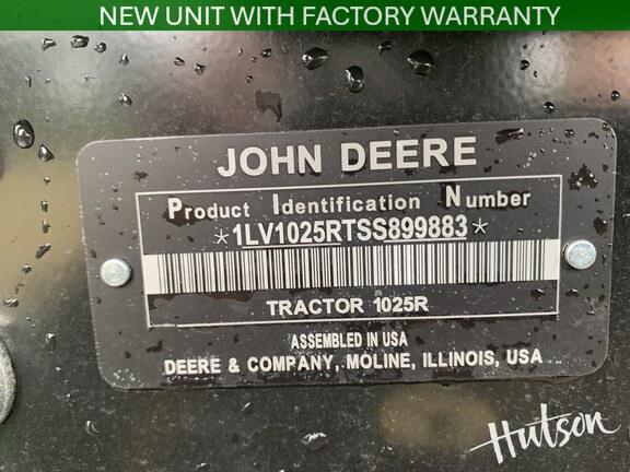 Photo of 2026 John Deere 1025R