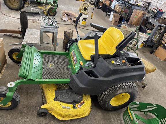 2014 John Deere Z425 - Photo1